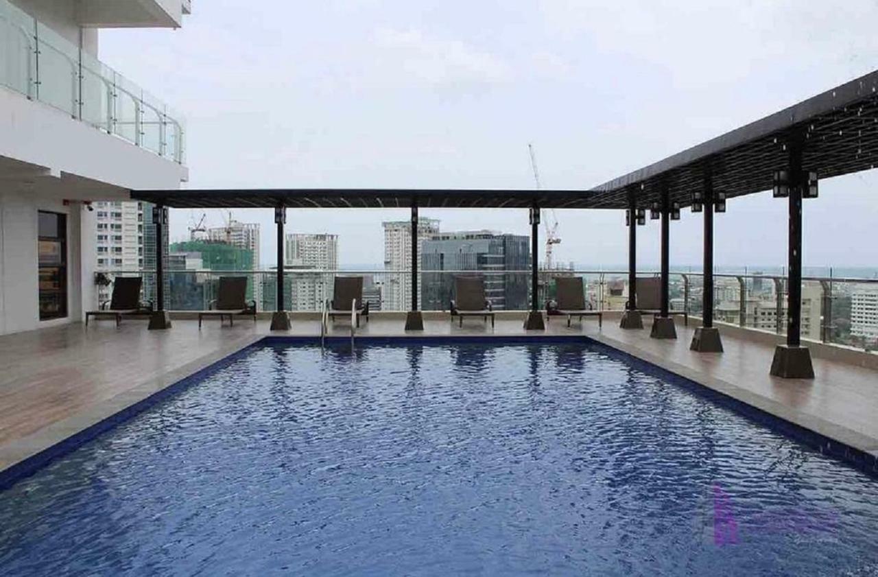 Trillium Residences Ayala Cebu Εξωτερικό φωτογραφία